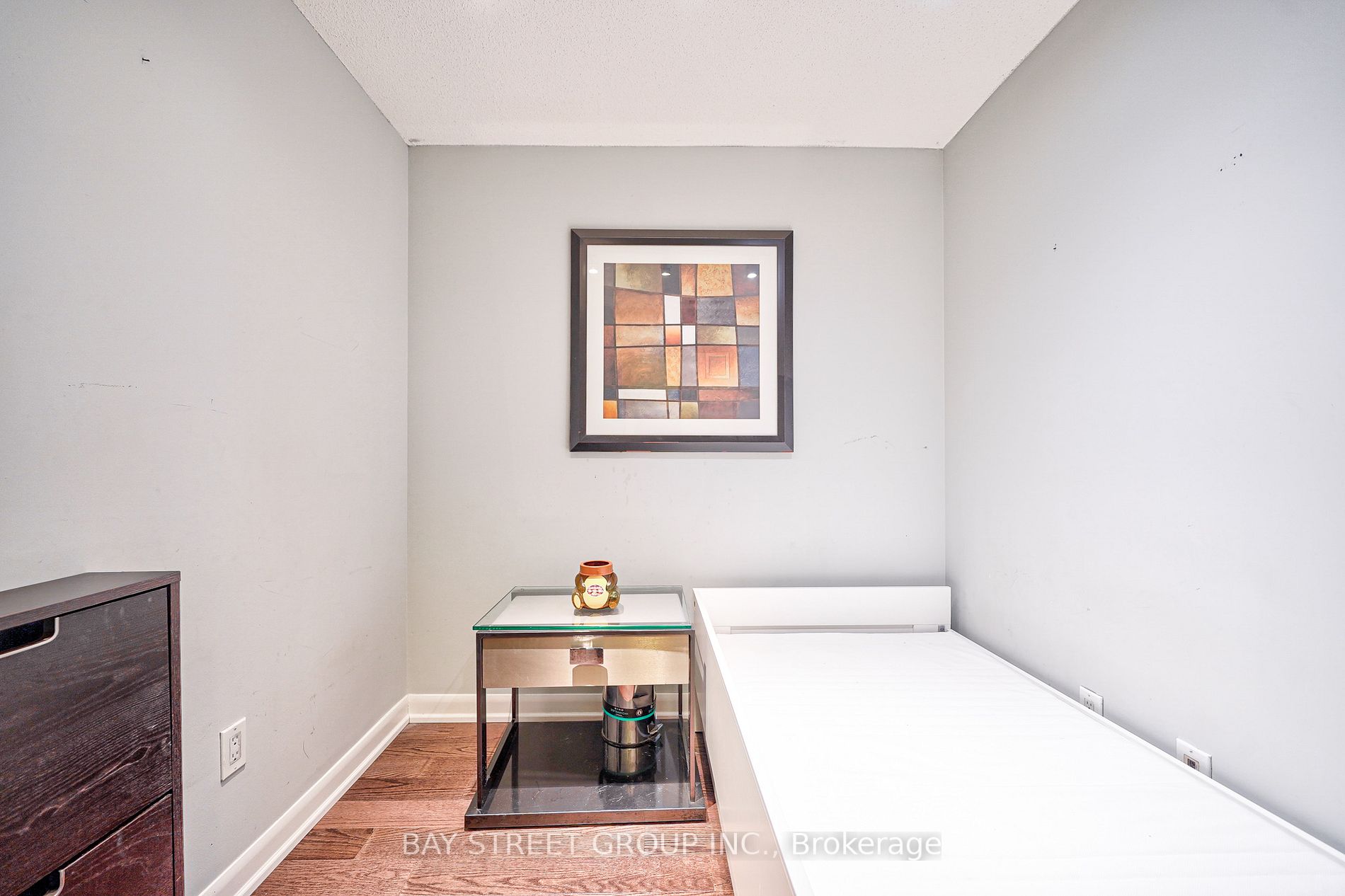 33 Sheppard Ave E, #2102