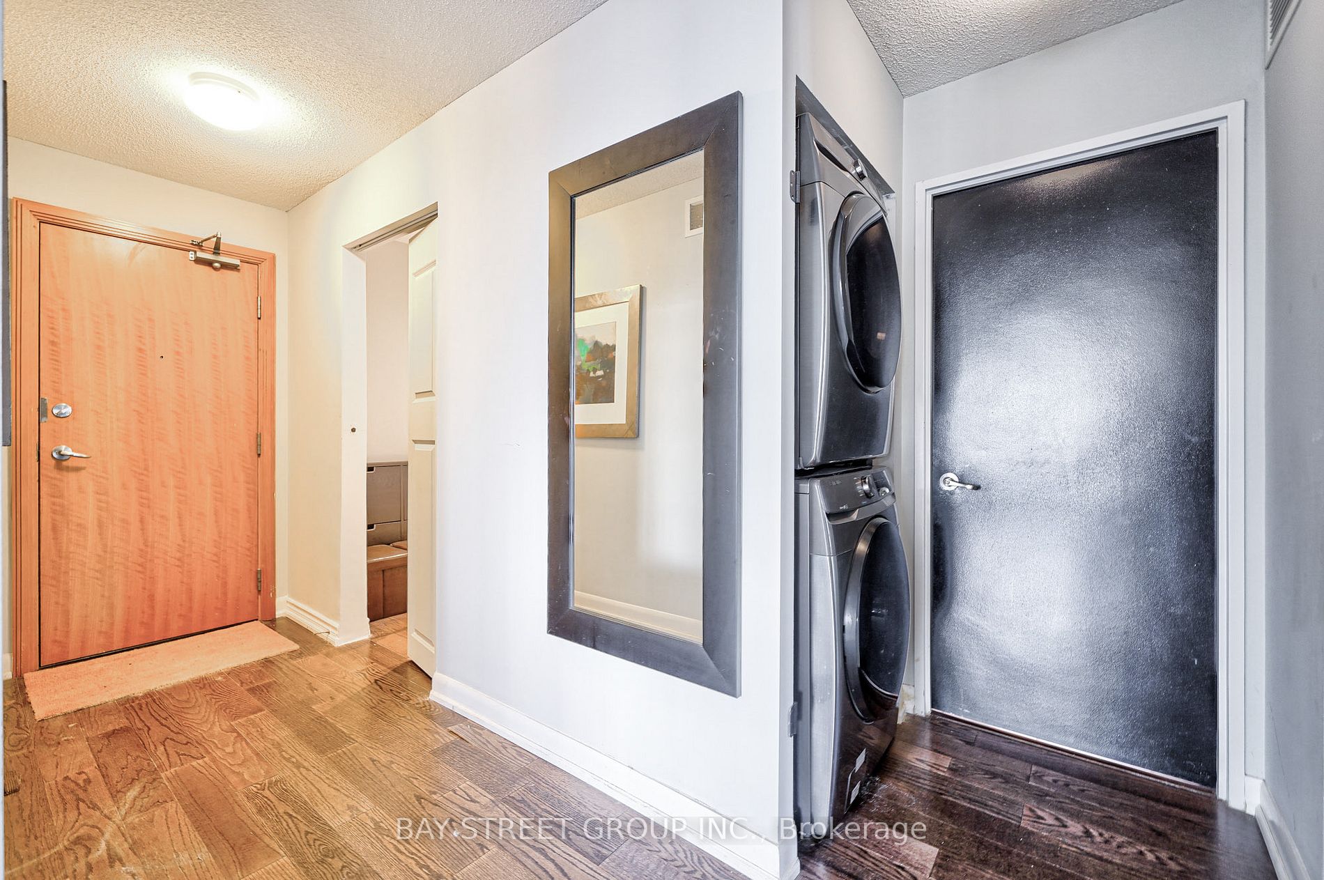 33 Sheppard Ave E, #2102