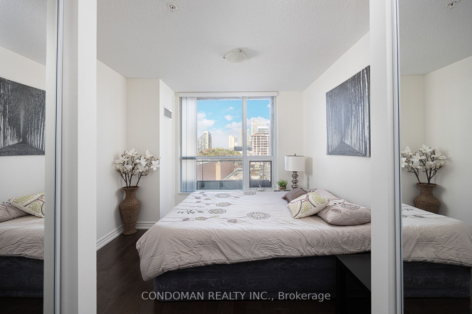 23 Glebe Rd W, #515