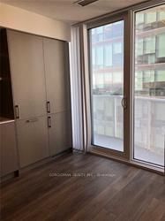 100 Harbour St W, #3911