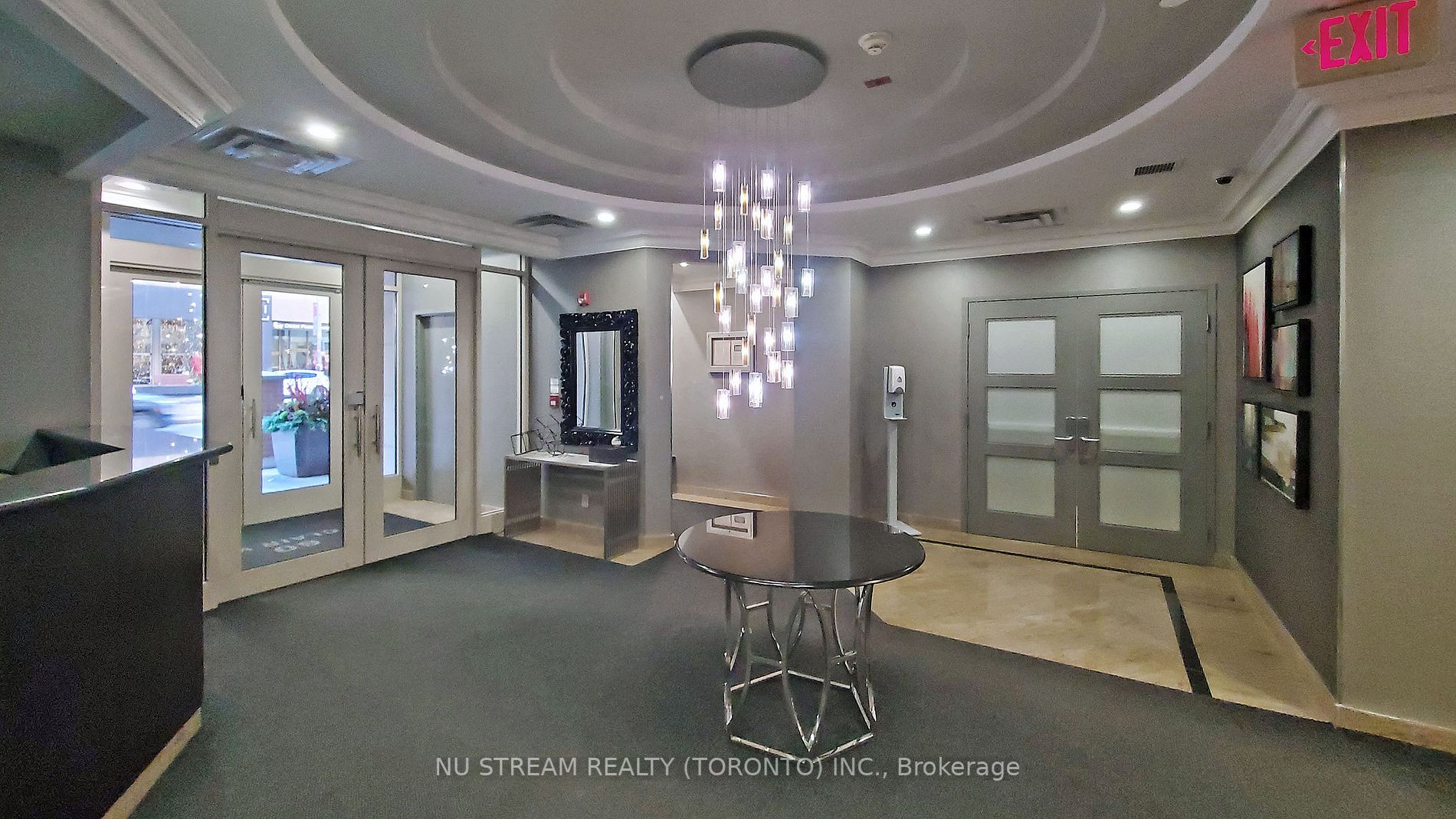 60 St Clair Ave W, #901