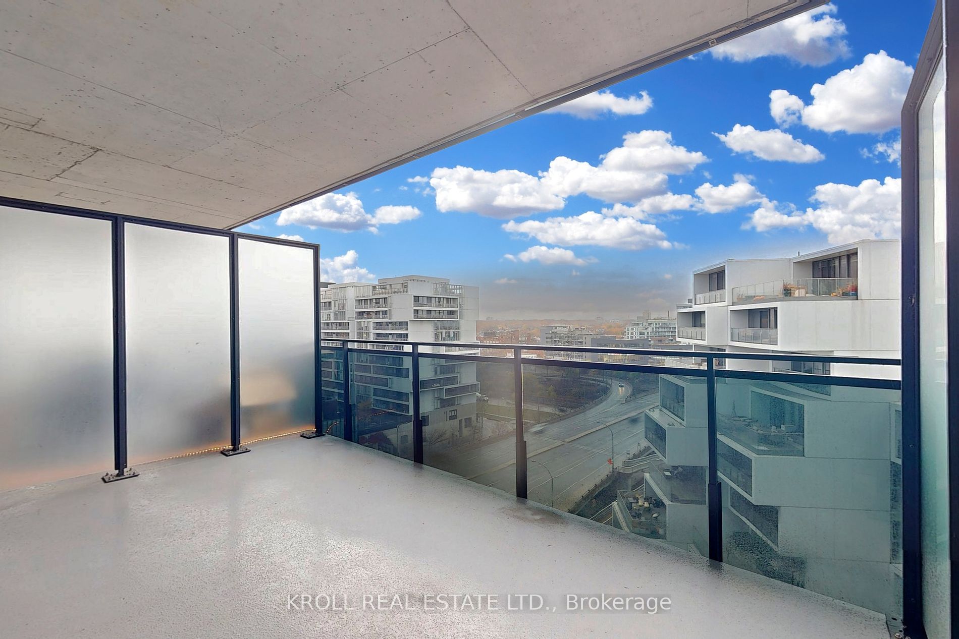 21 Lawren Harris Sq, #1109