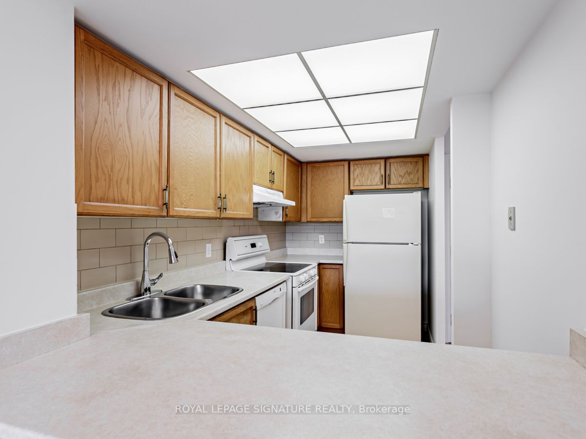 1200 Don Mills Rd, #403