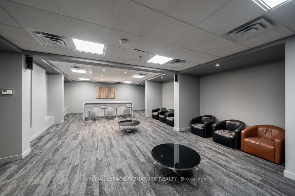 38 Joe Shuster Way, #1909