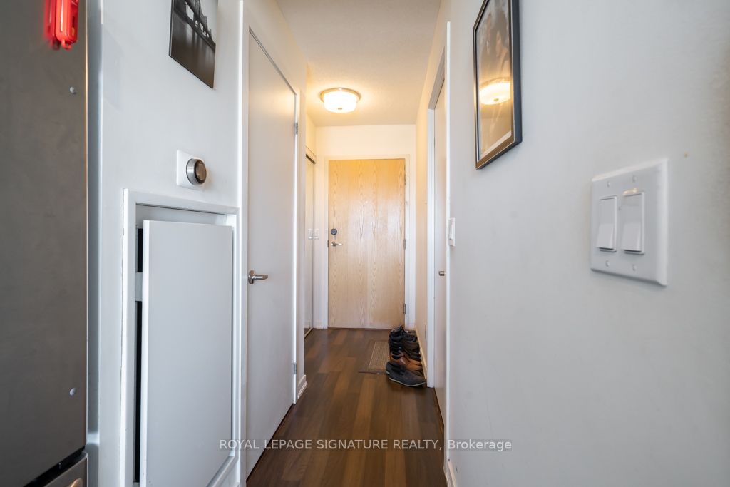 38 Joe Shuster Way, #1909