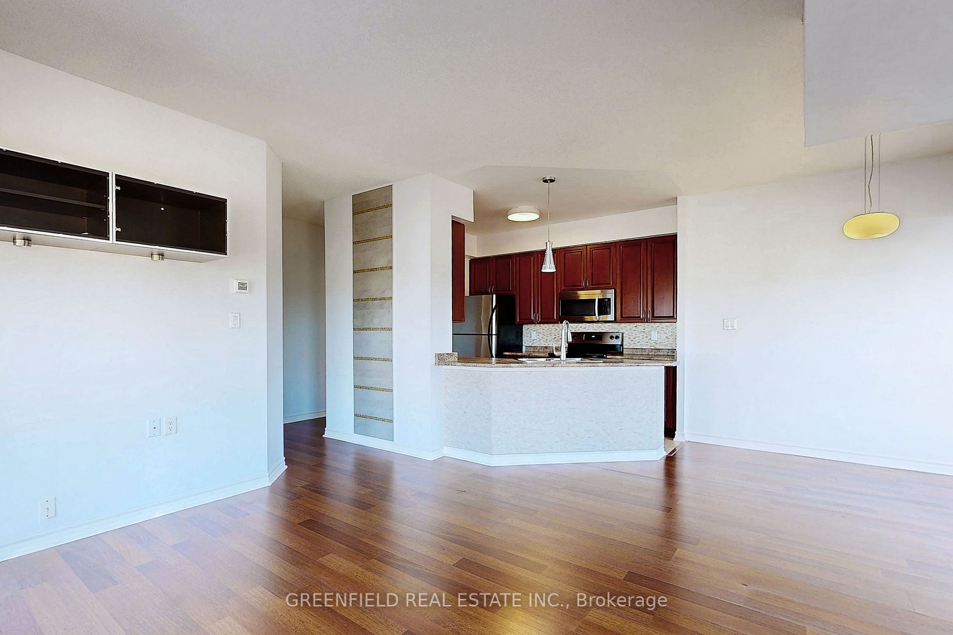 920 Sheppard Ave W, #803