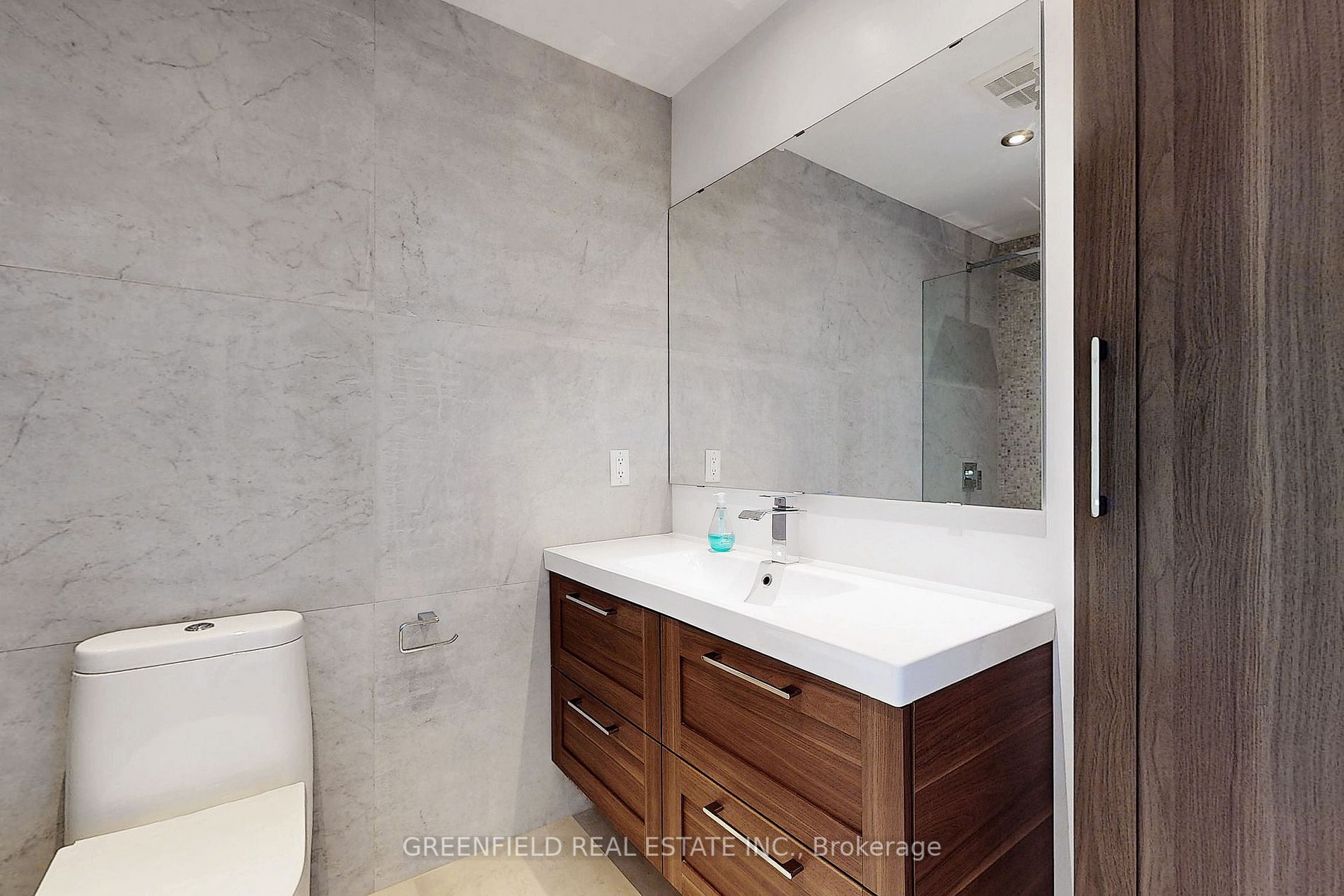 920 Sheppard Ave W, #803