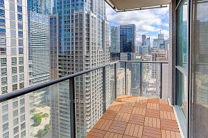 770 Bay St, #Ph-506
