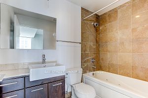 770 Bay St, #Ph-506