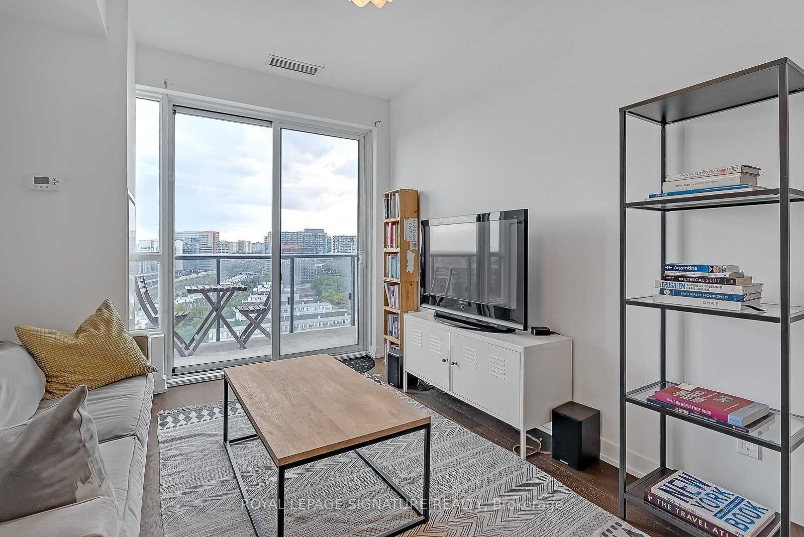 1030 King St W, #Ph23