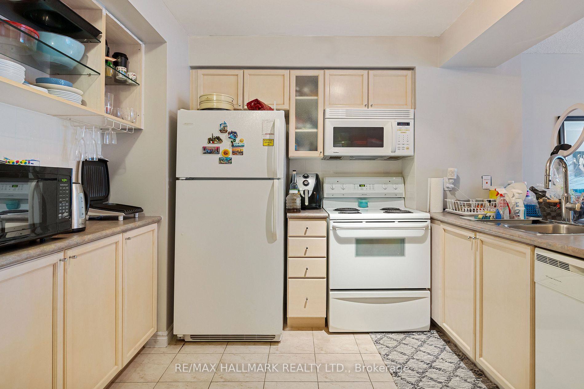 410 Queens Quay W, #505