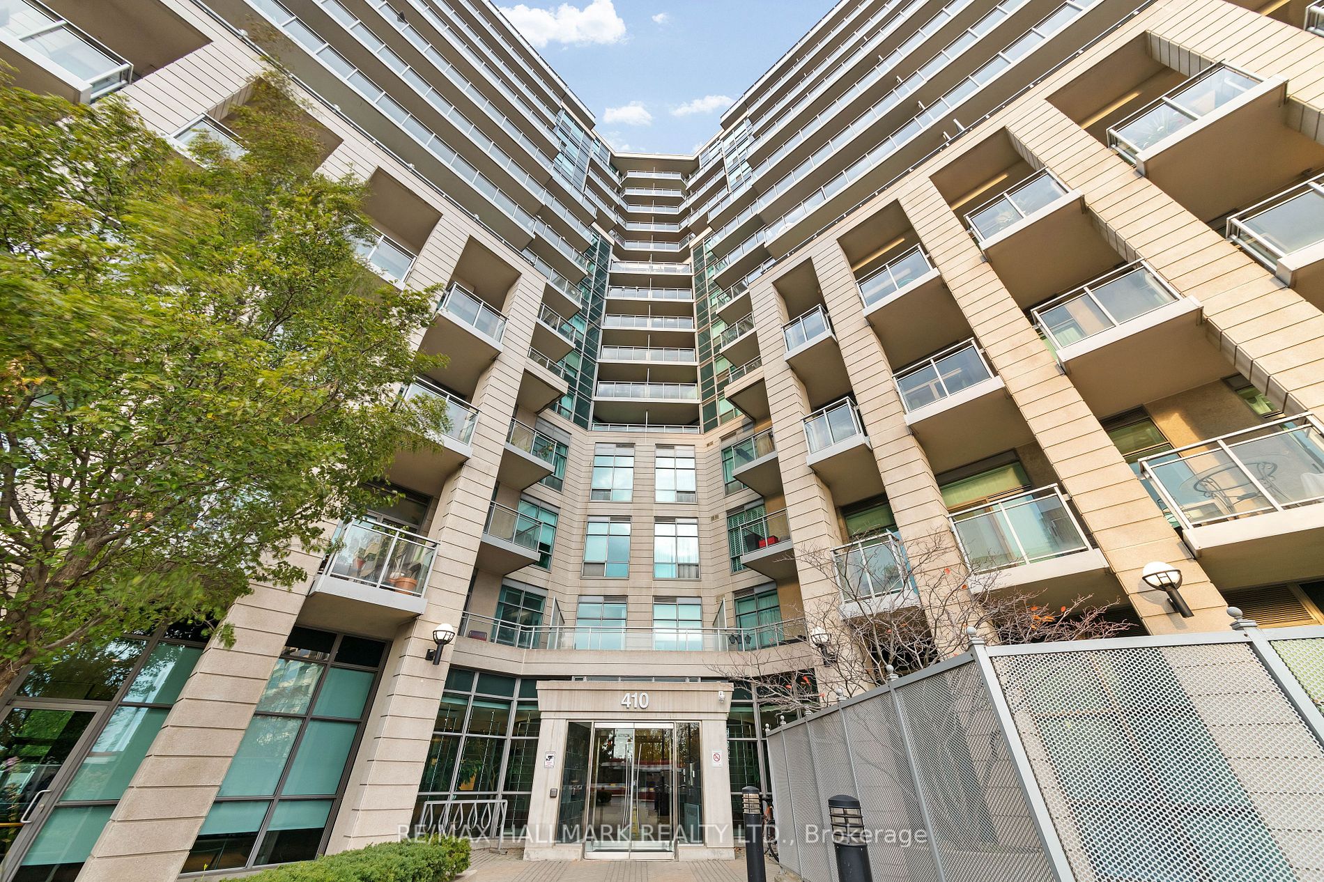 410 Queens Quay W, #505