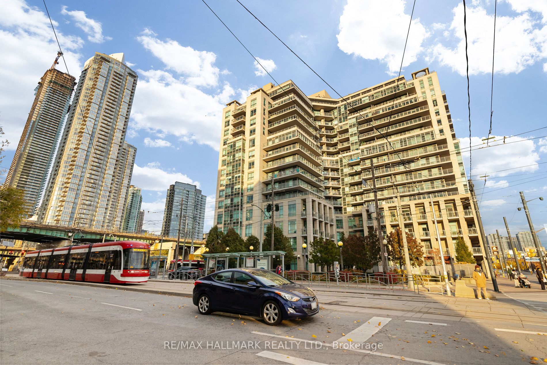 410 Queens Quay W, #505