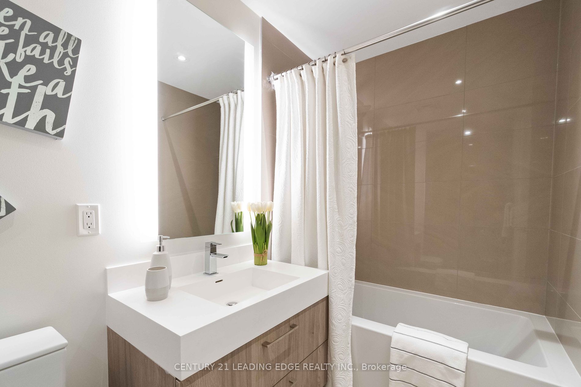 1 Yorkville Ave, #4803