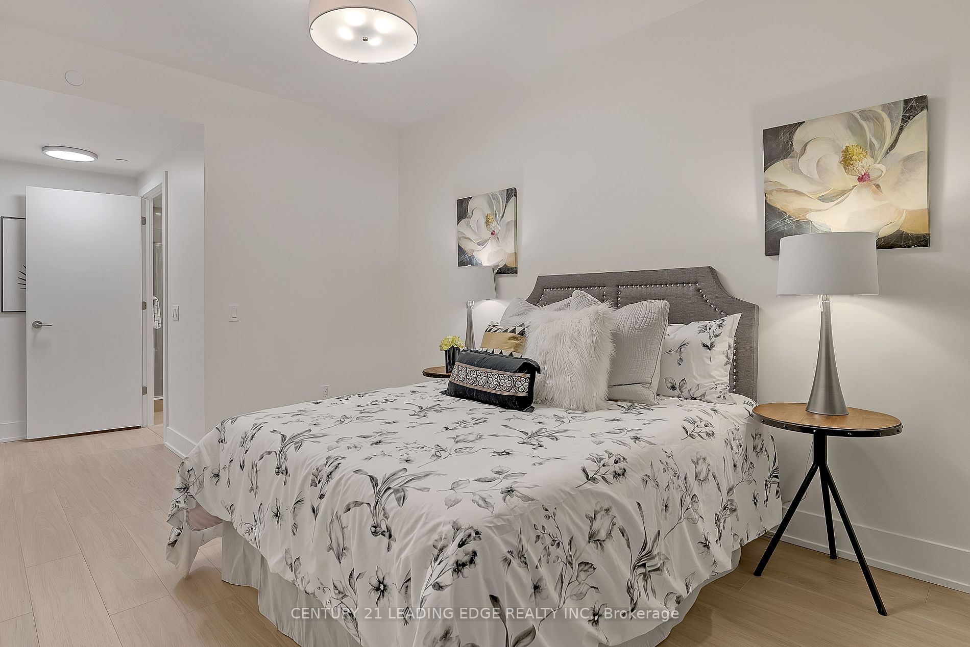 1 Yorkville Ave, #4803