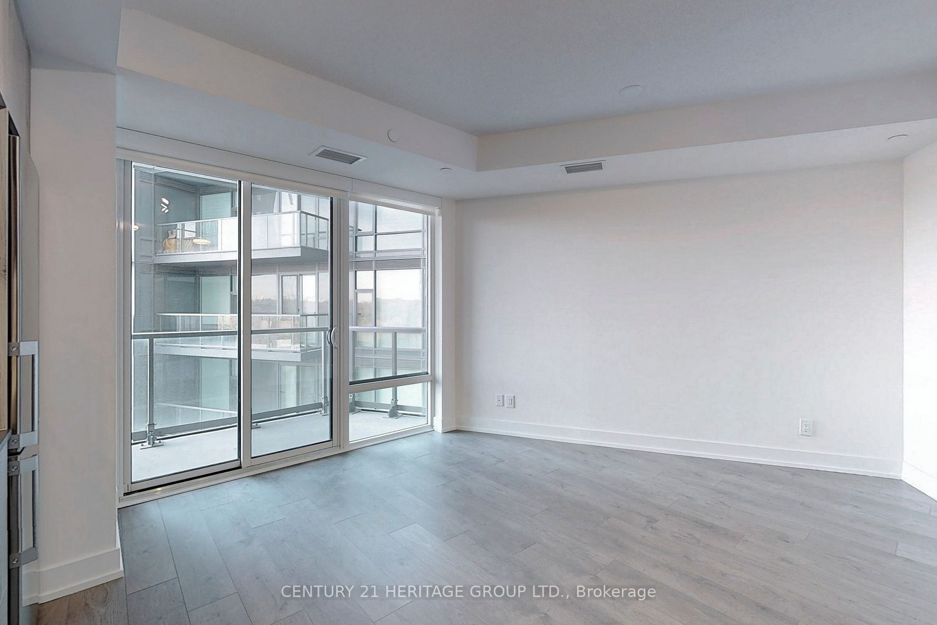 25 Adra Grado Way N, #901