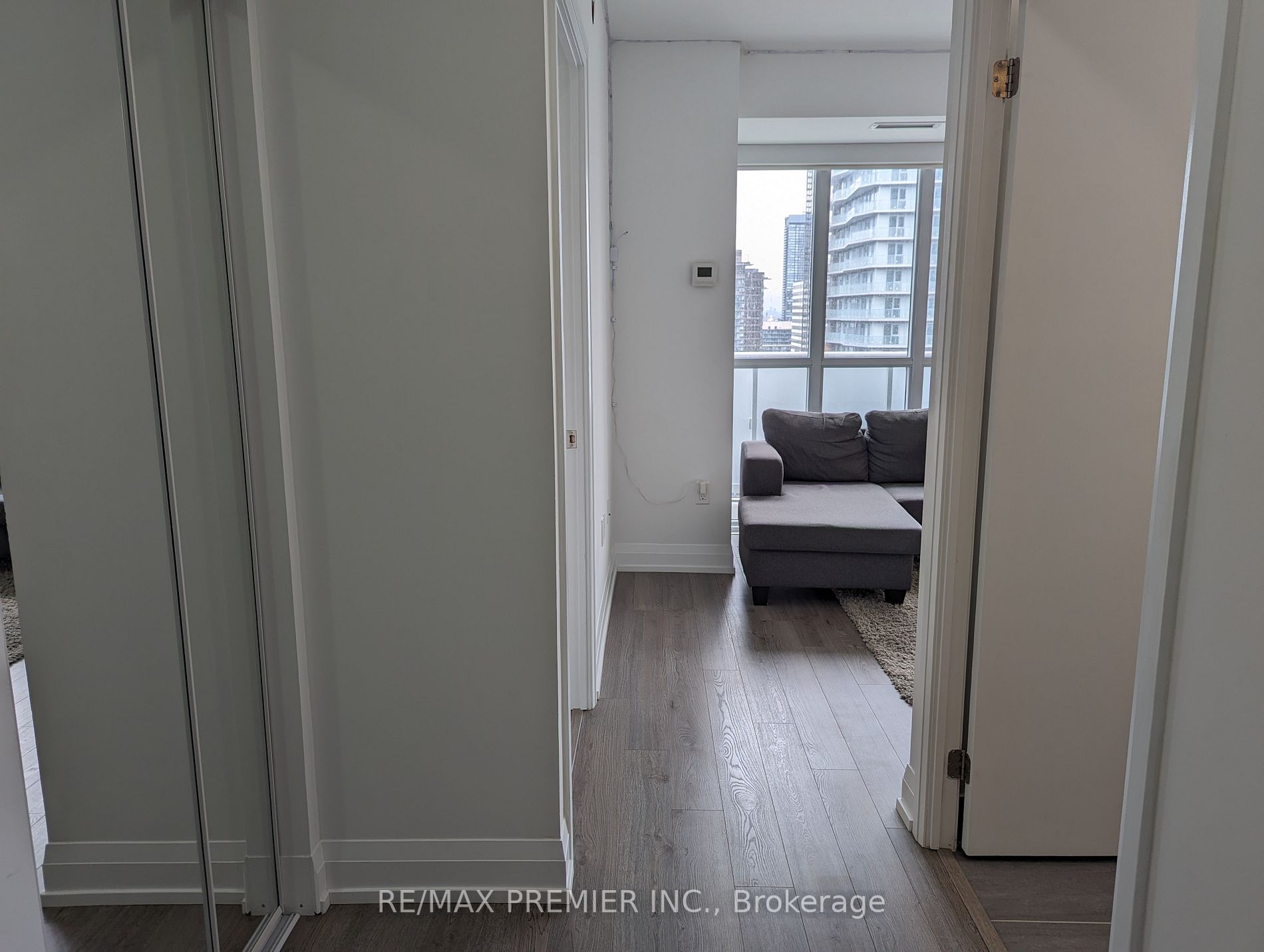 77 Mutual St, #3605