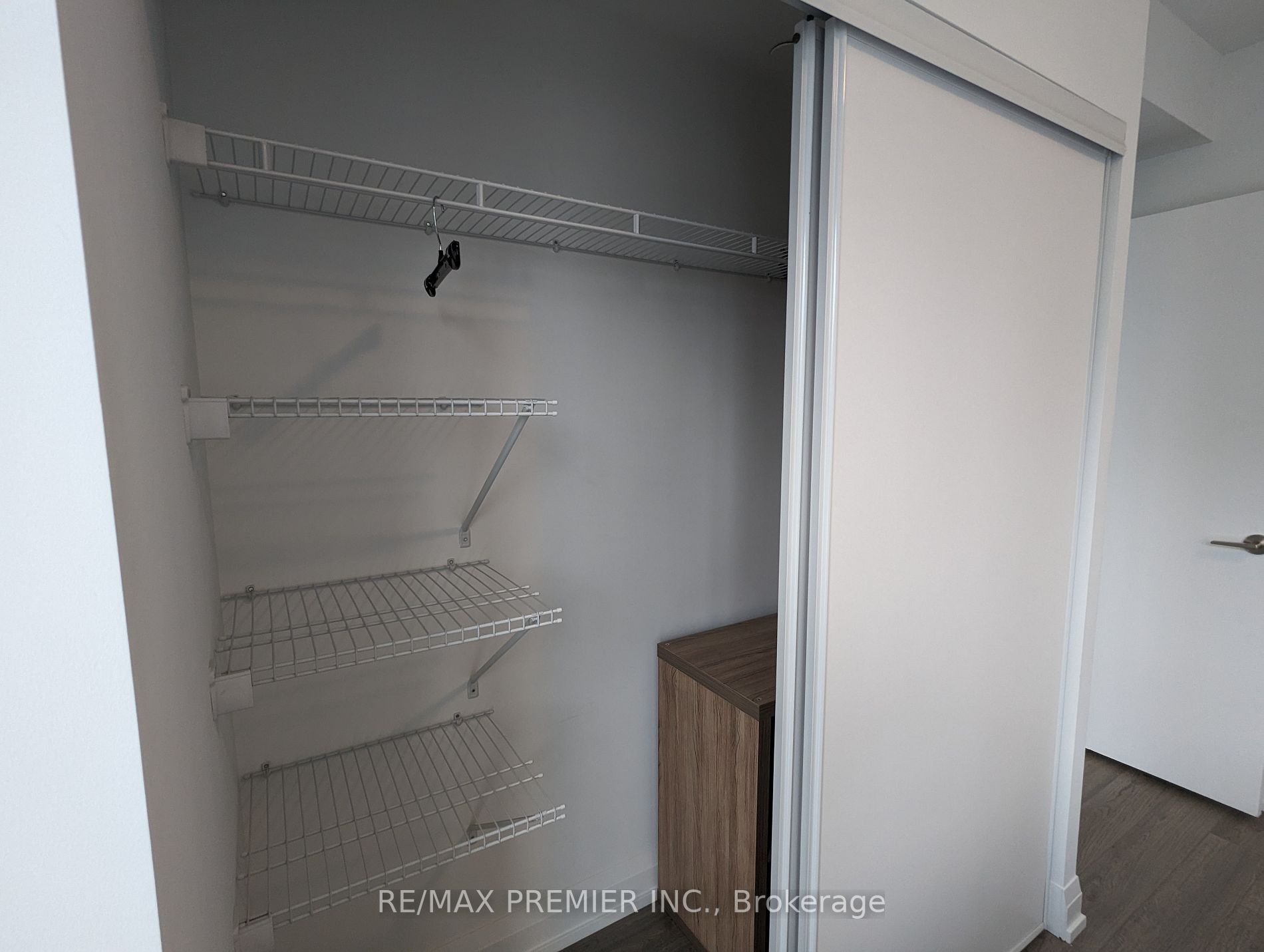 77 Mutual St, #3605