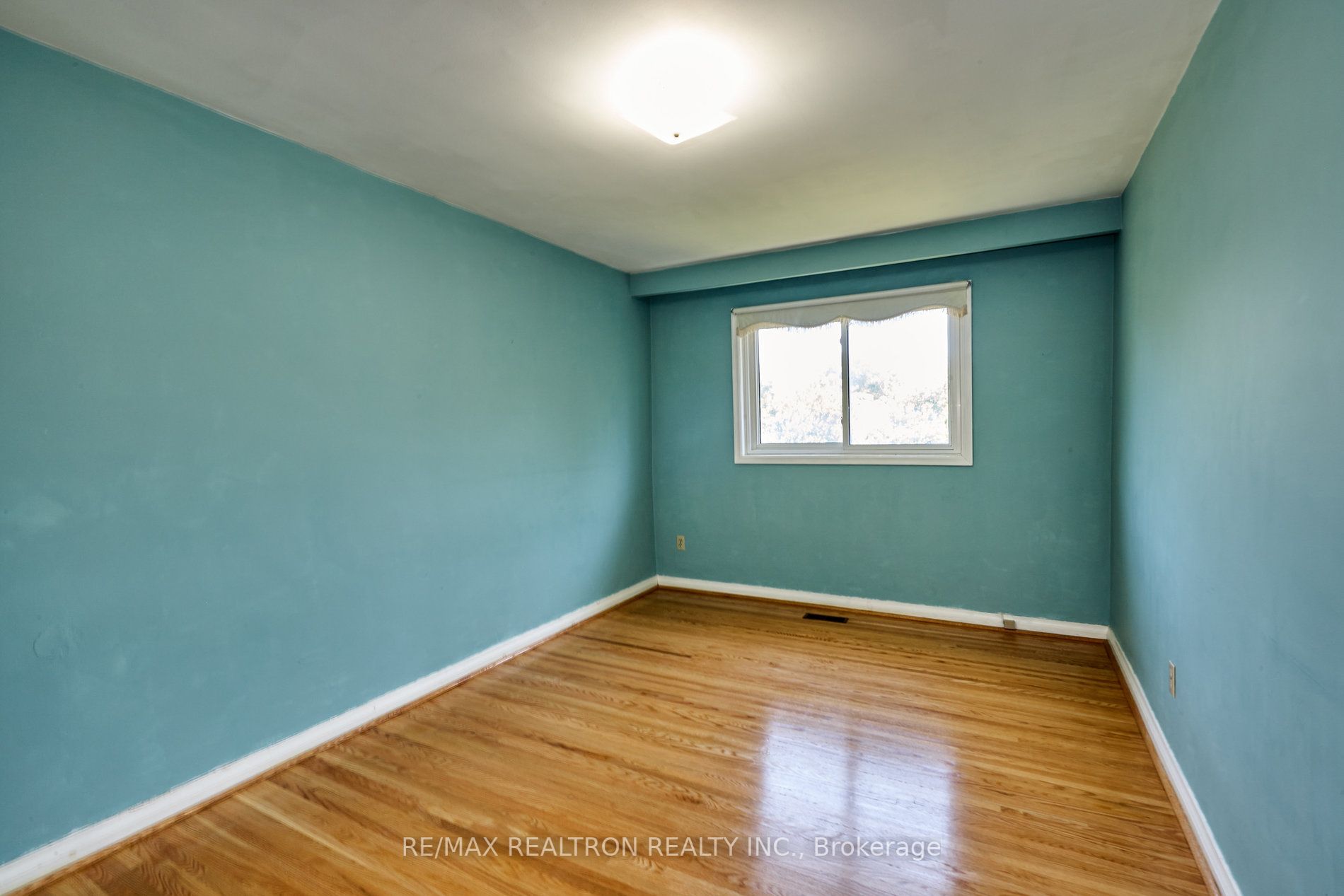 55 Fisherville Rd