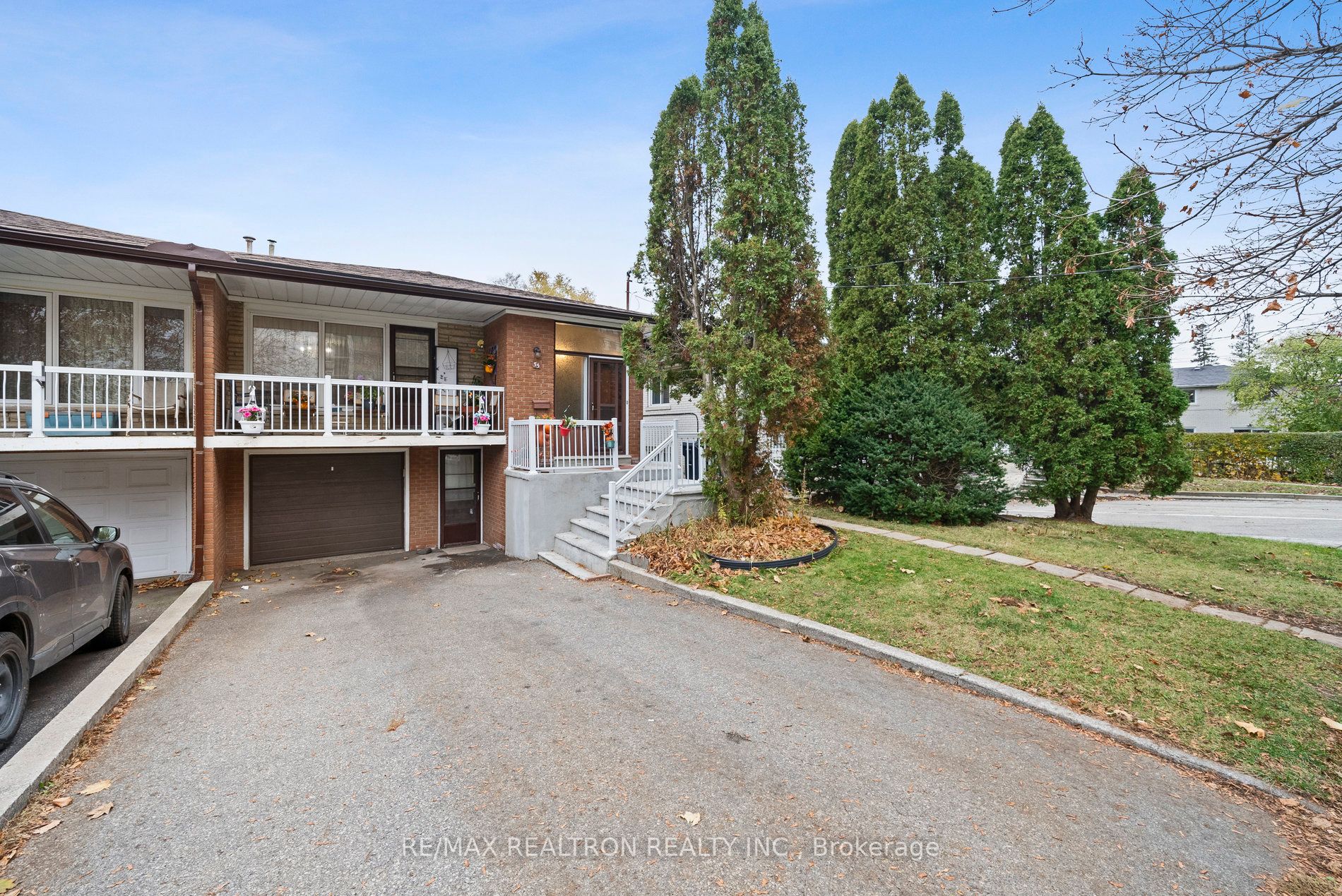 55 Fisherville Rd