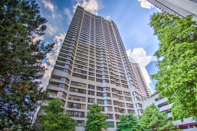 65 Harbour Sq, #1707