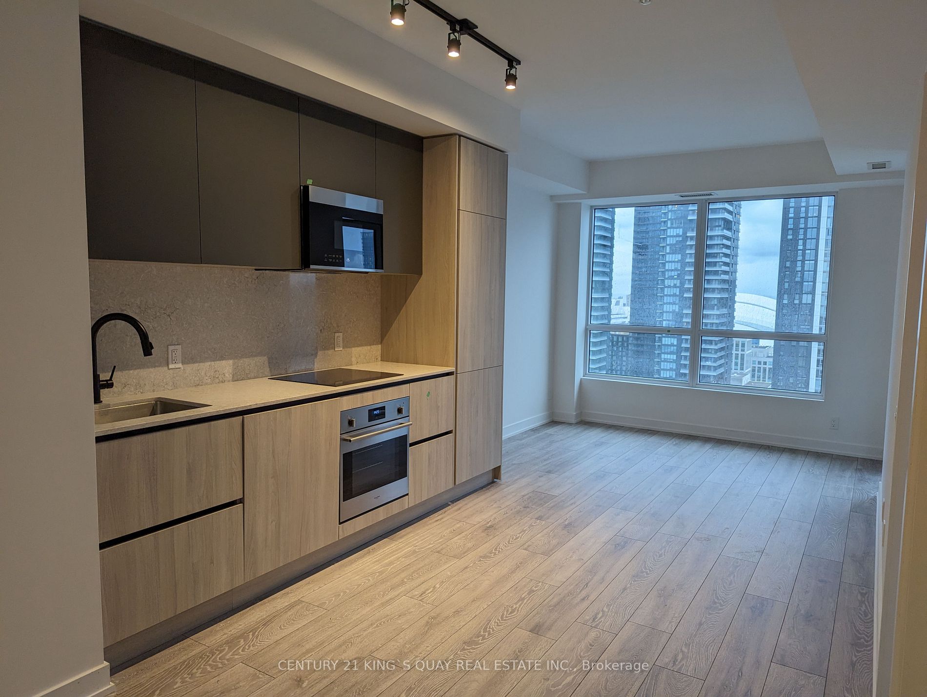 108 Peter St, #2908