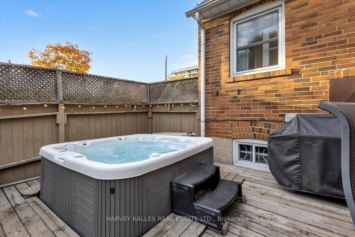 27 Craigmore Cres