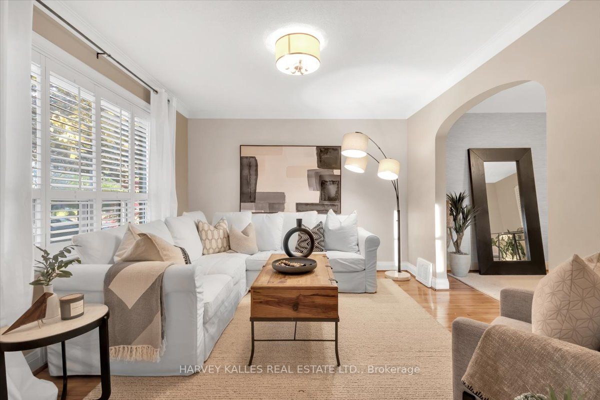 27 Craigmore Cres