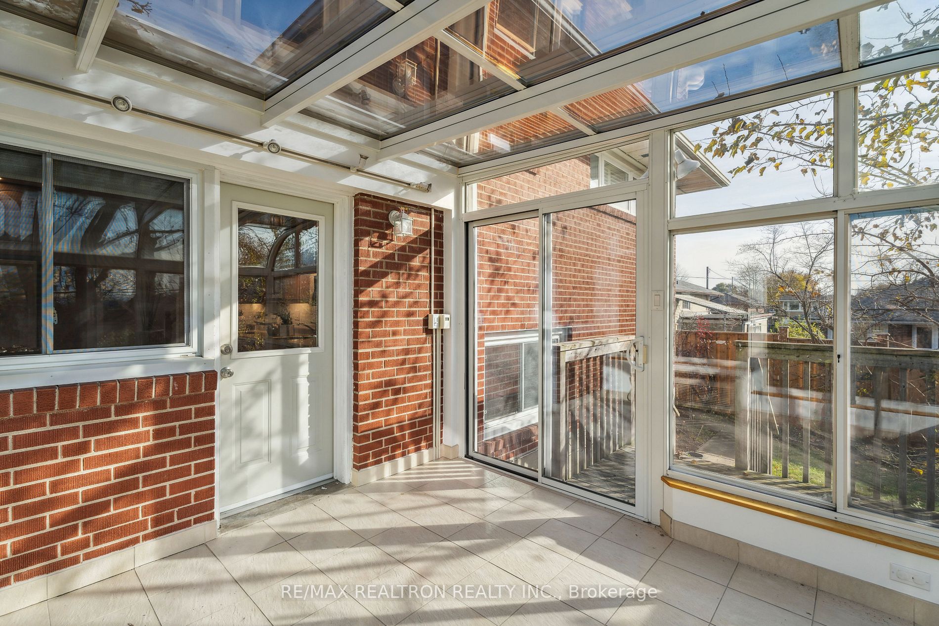 6 Lantana Crt