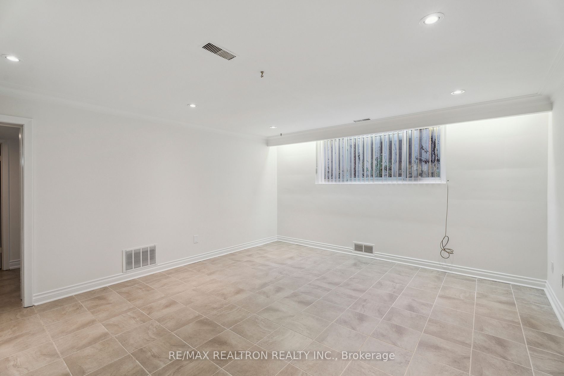 6 Lantana Crt