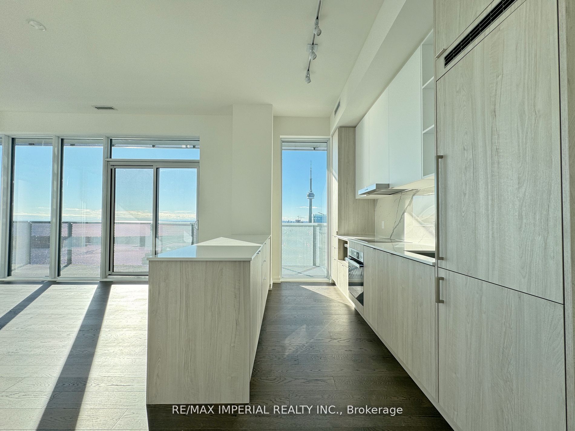 138 Downes St, #Ph209