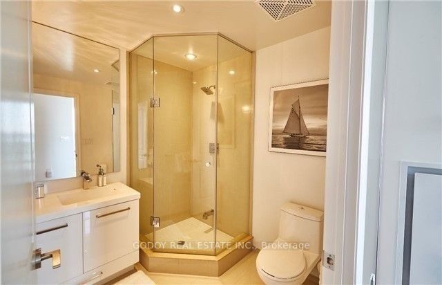 8 The Esplanade, #4102