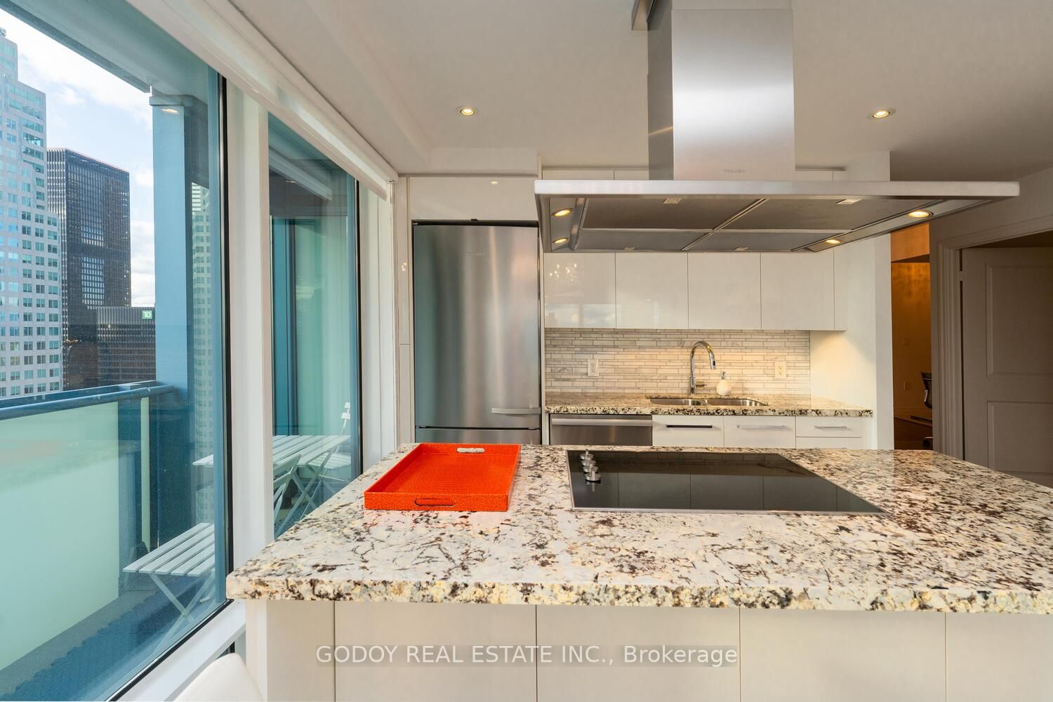 8 The Esplanade, #4102