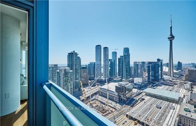 8 The Esplanade, #4102