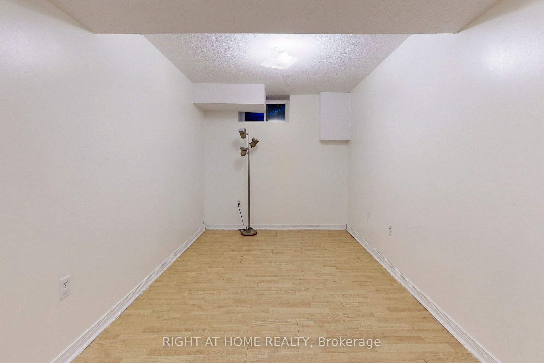 2 Farmview Cres