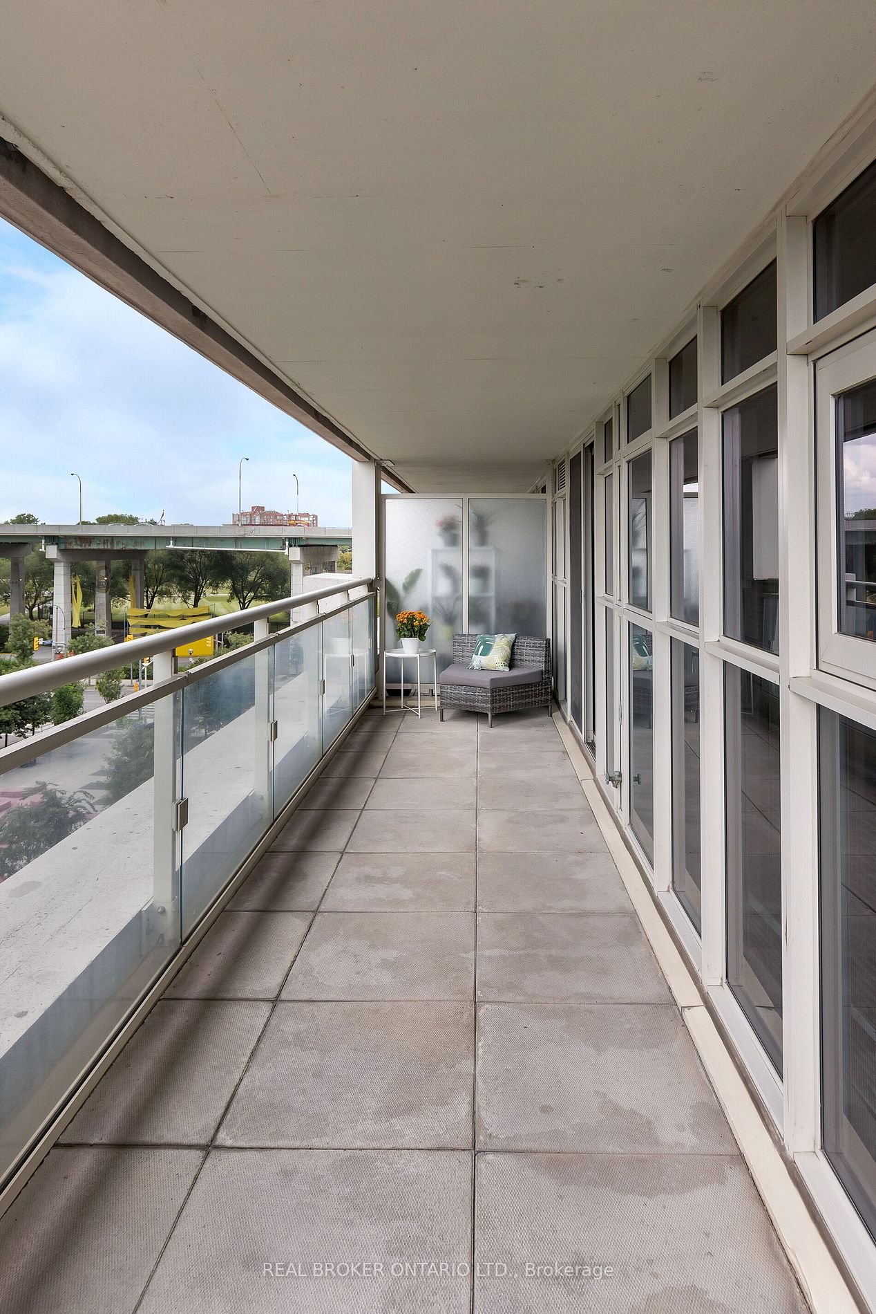 35 Bastion St, #809