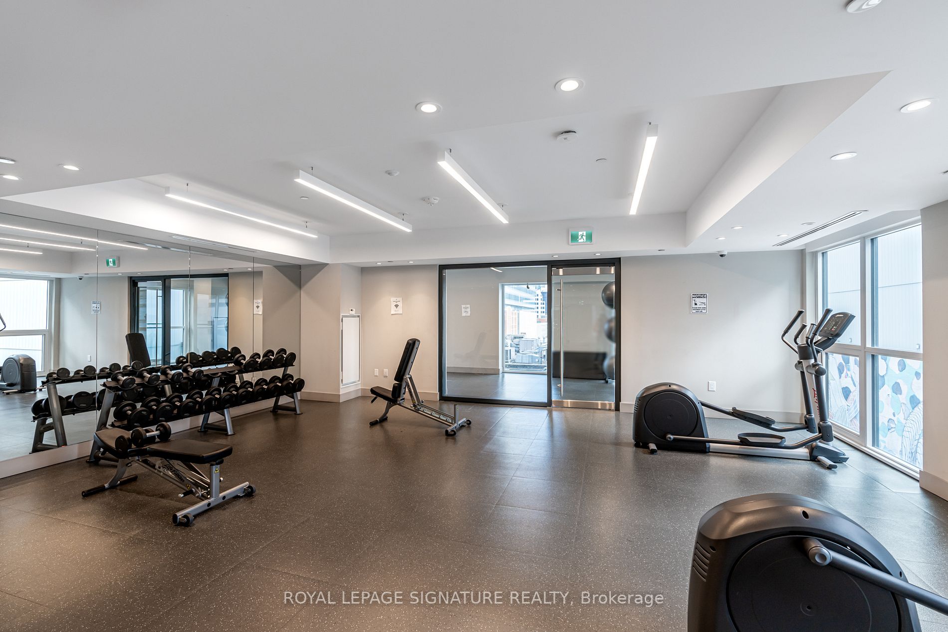 99 John St, #2207