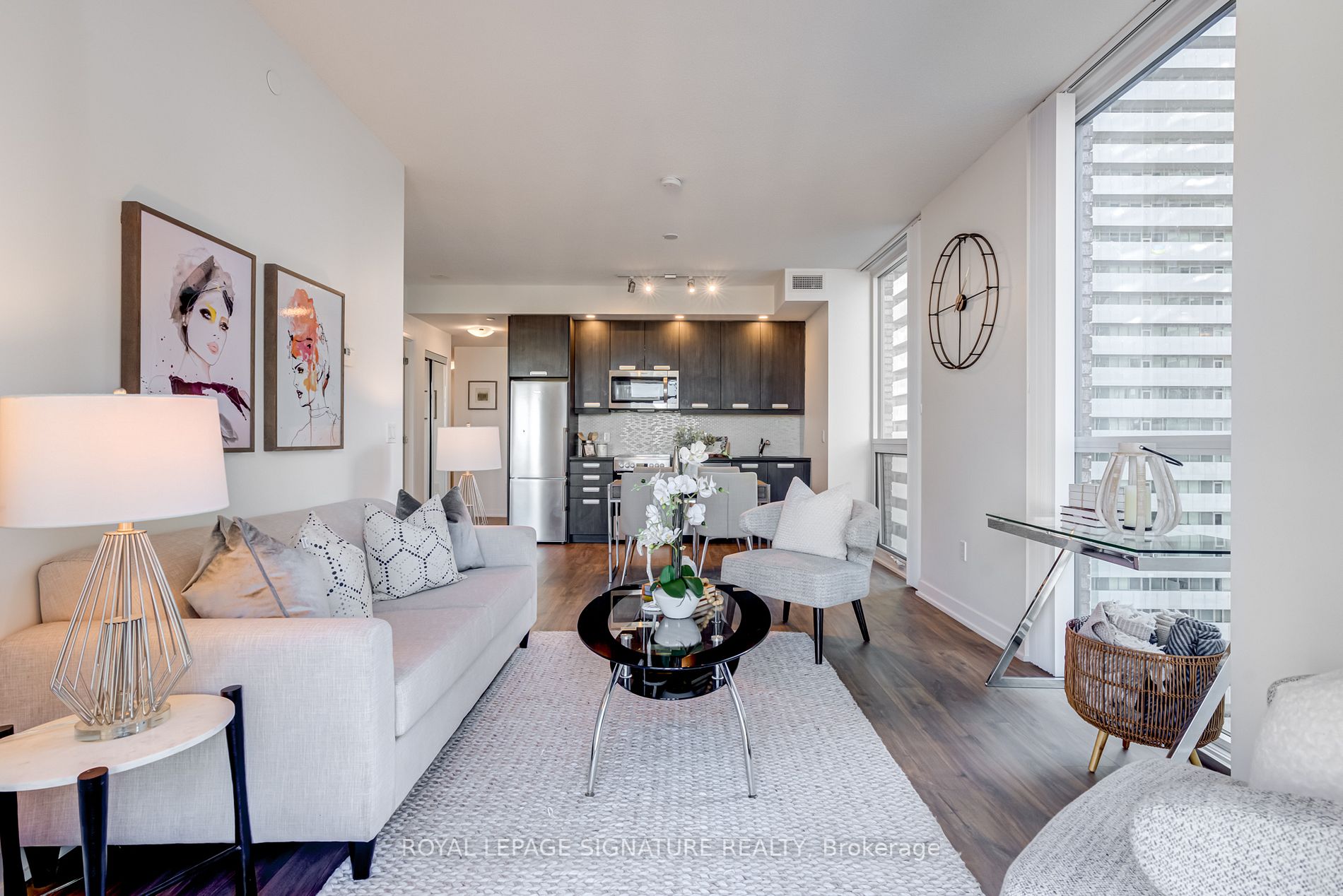 99 John St, #2207