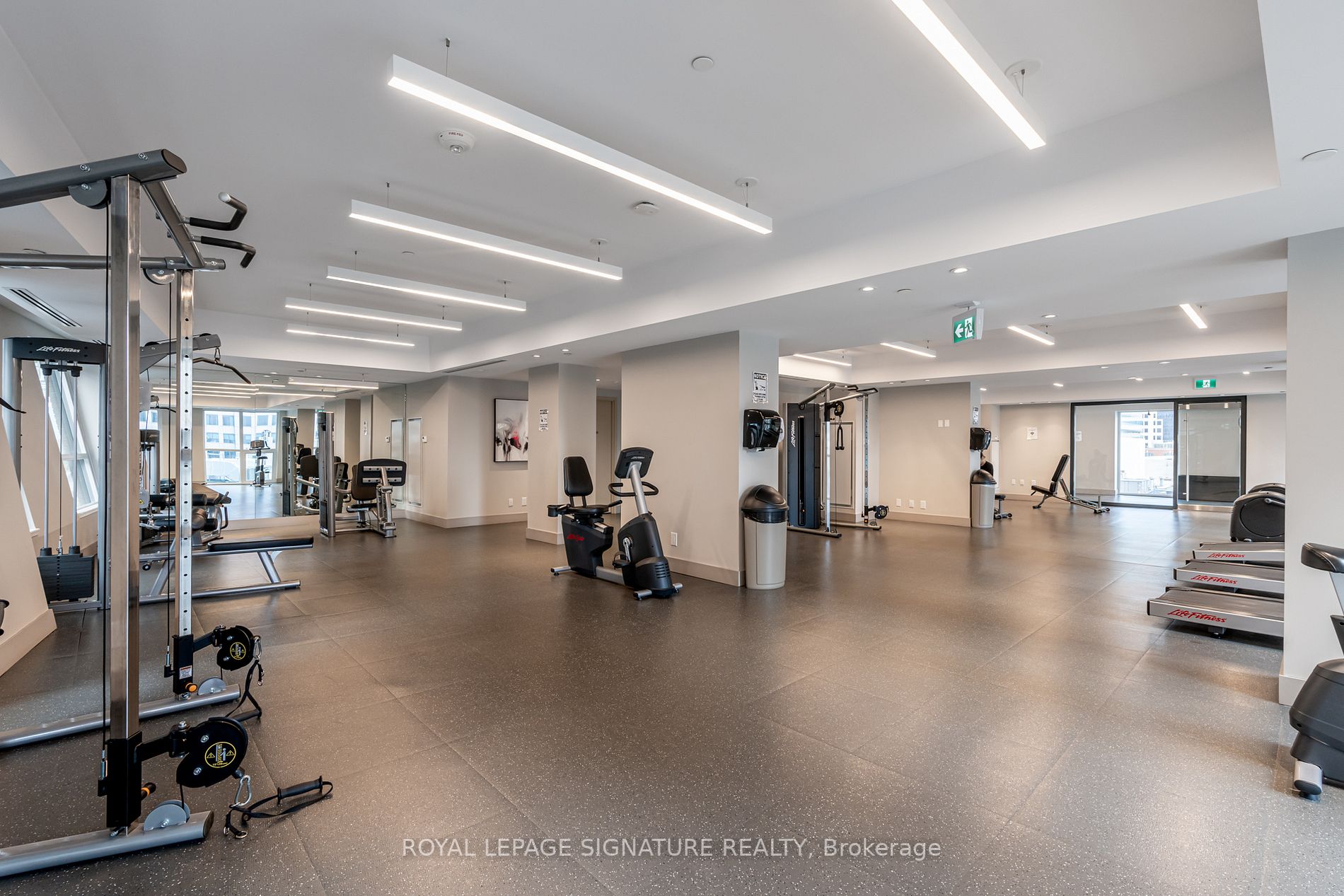99 John St, #2207