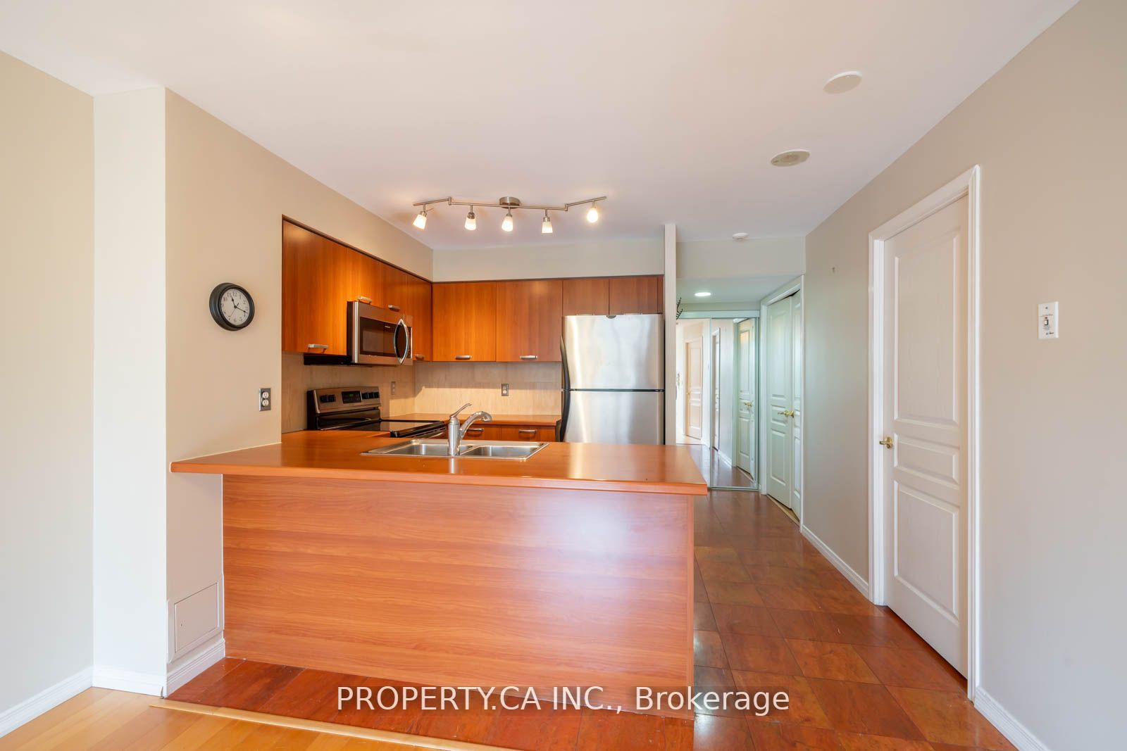 55 Harrison Garden Blvd, #201