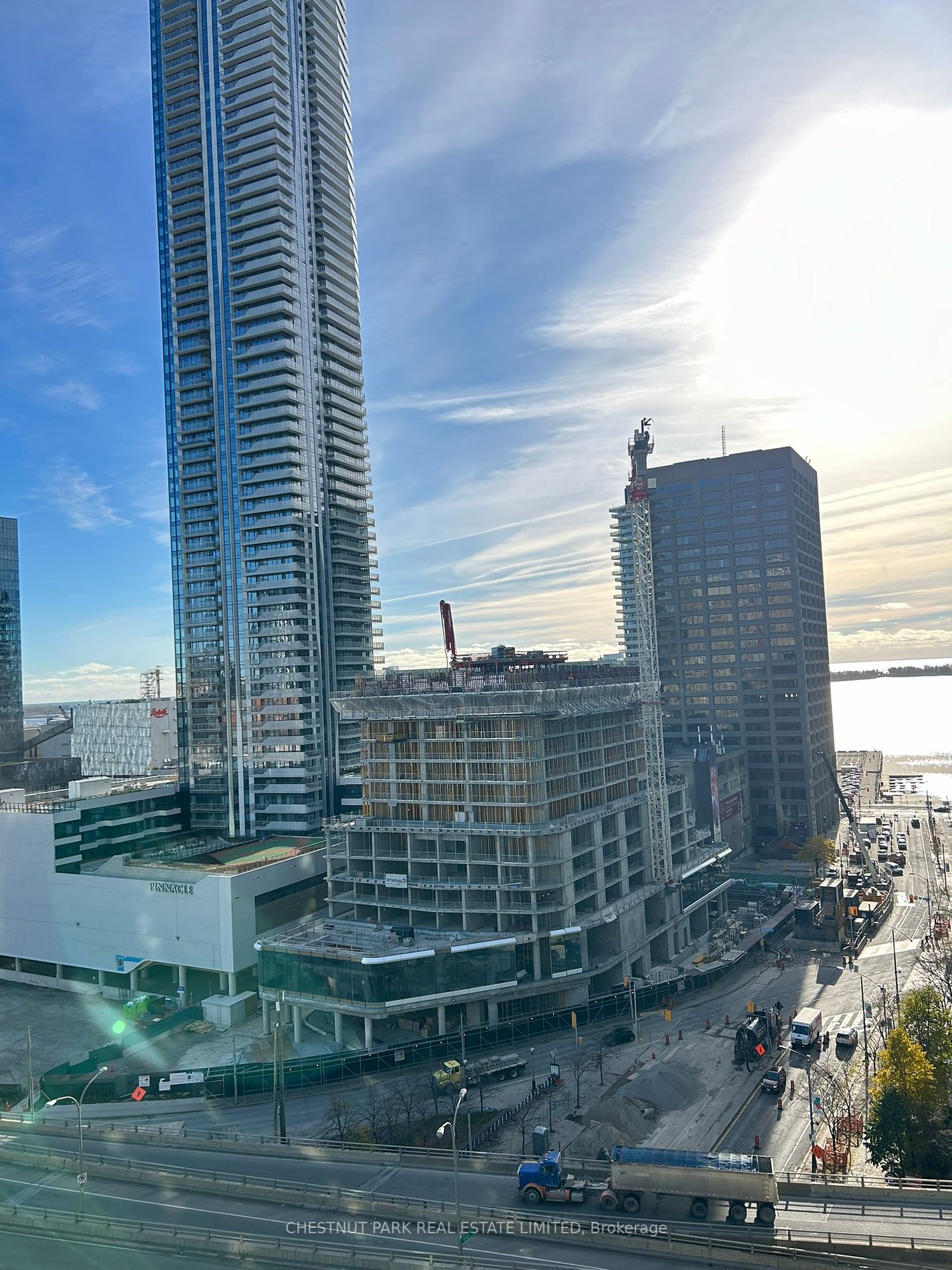 18 Yonge St, #1608