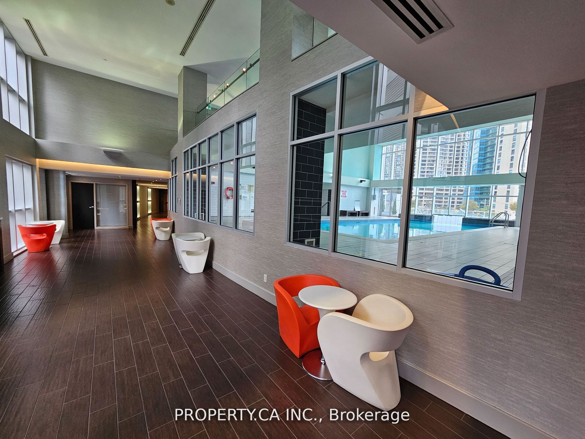 218 Queens Quay, #1201