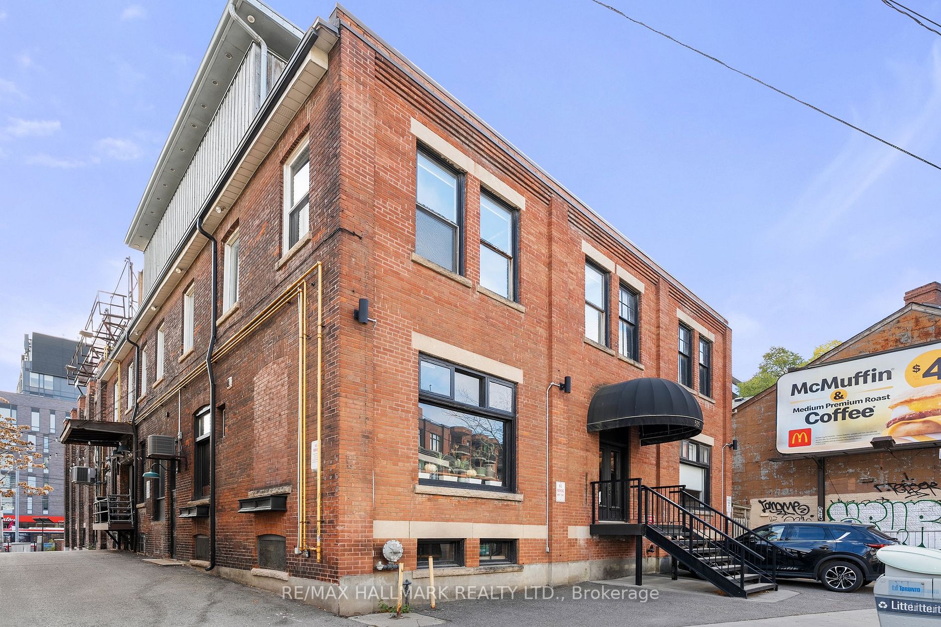535 Queen St E, #5