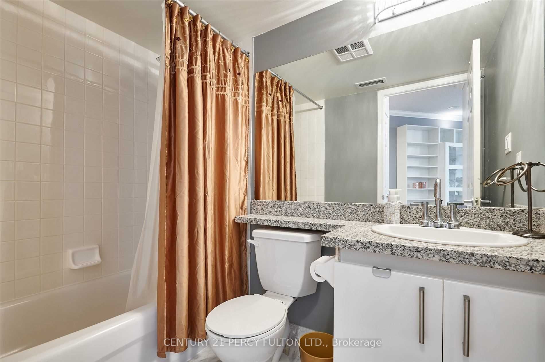 230 Queens Quay W, #1016
