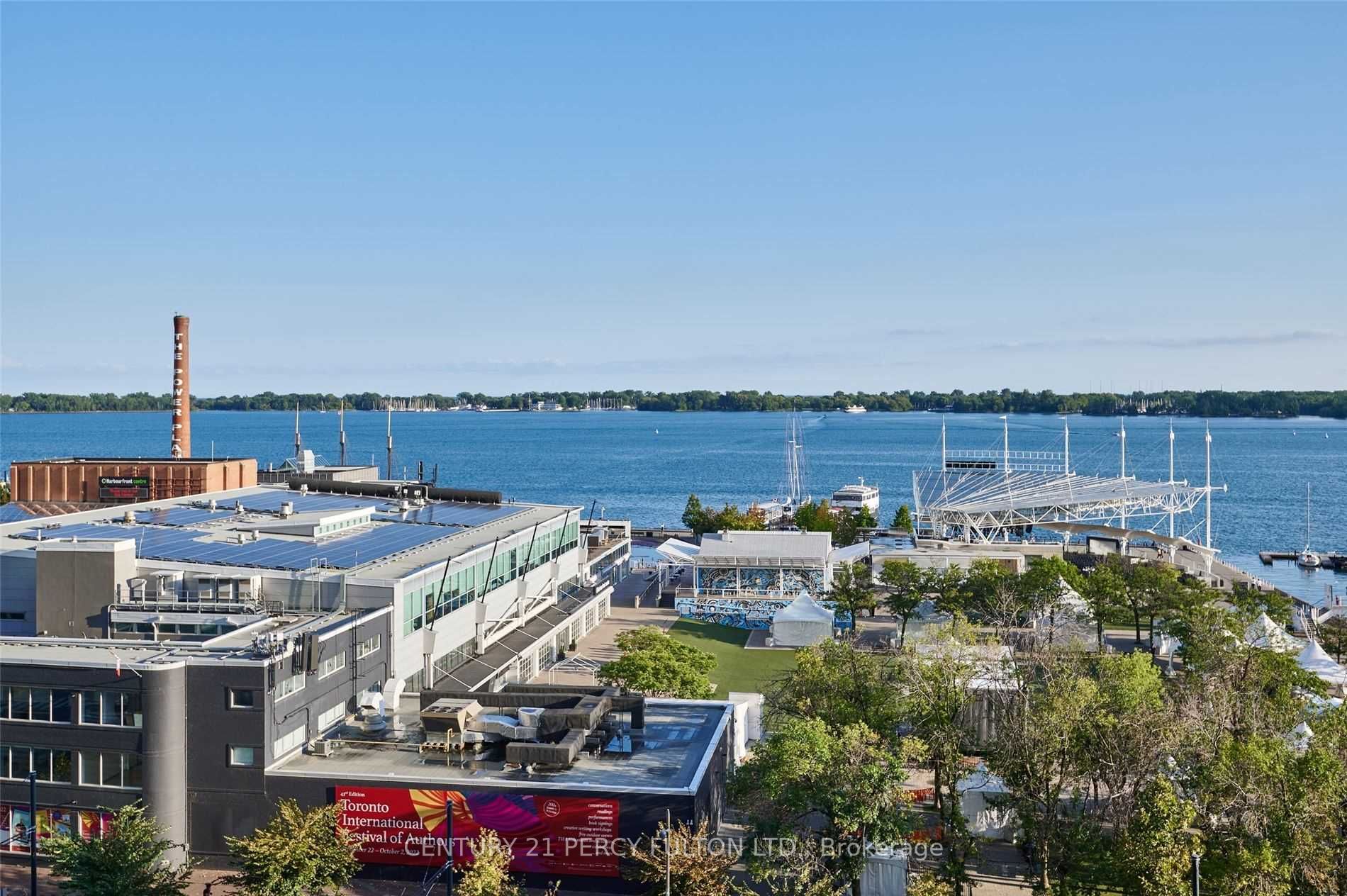 230 Queens Quay W, #1016