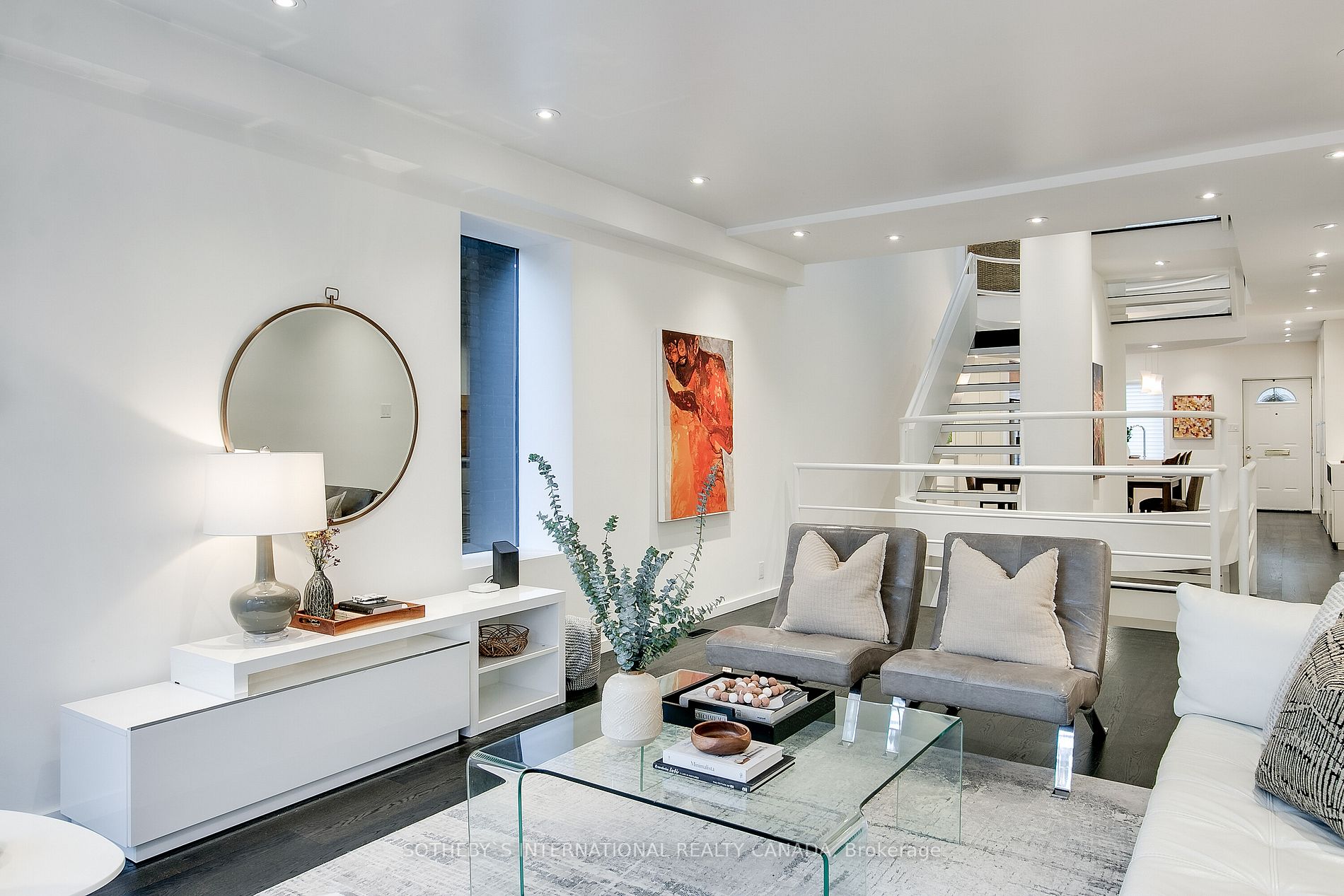 125 Seaton St