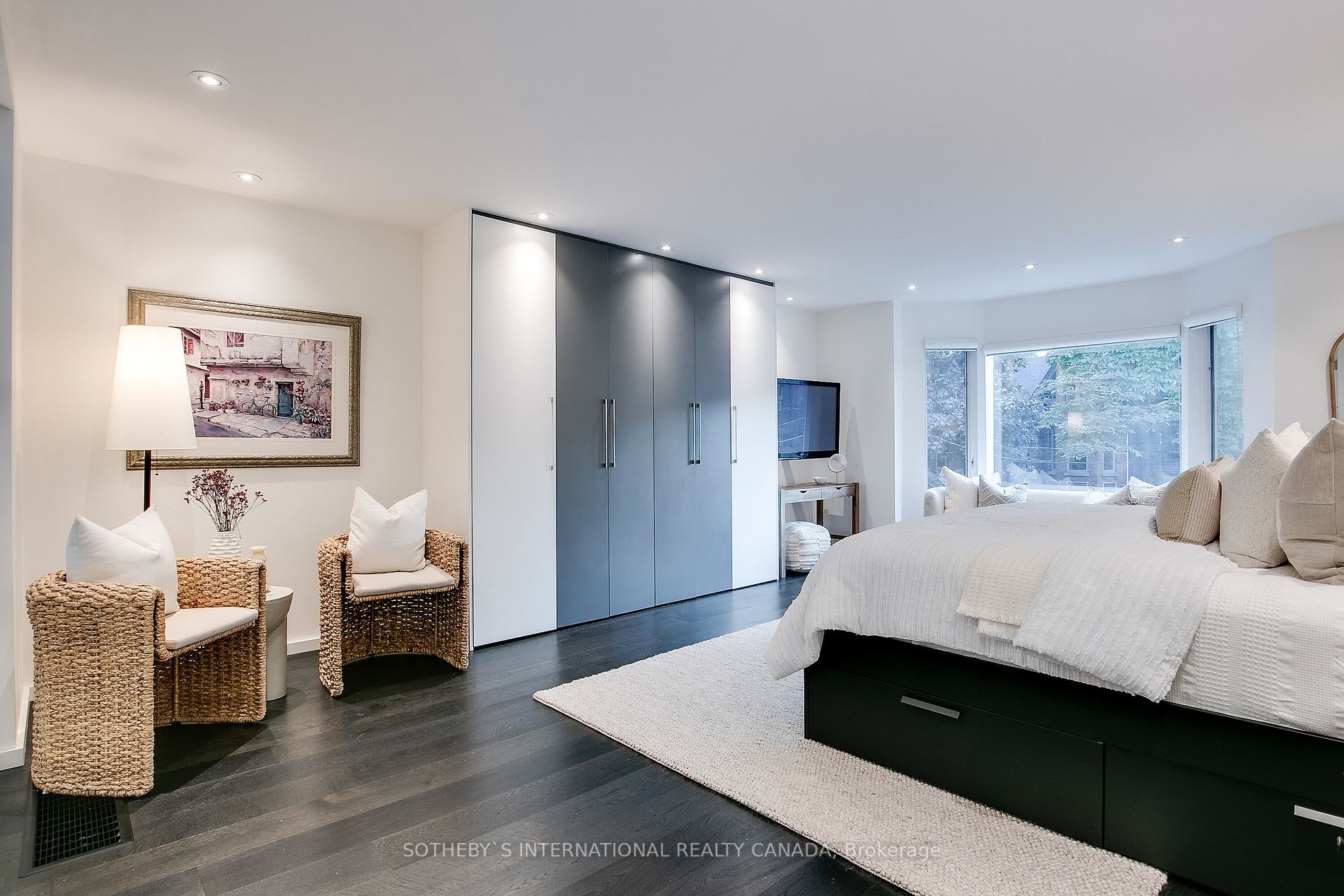 125 Seaton St