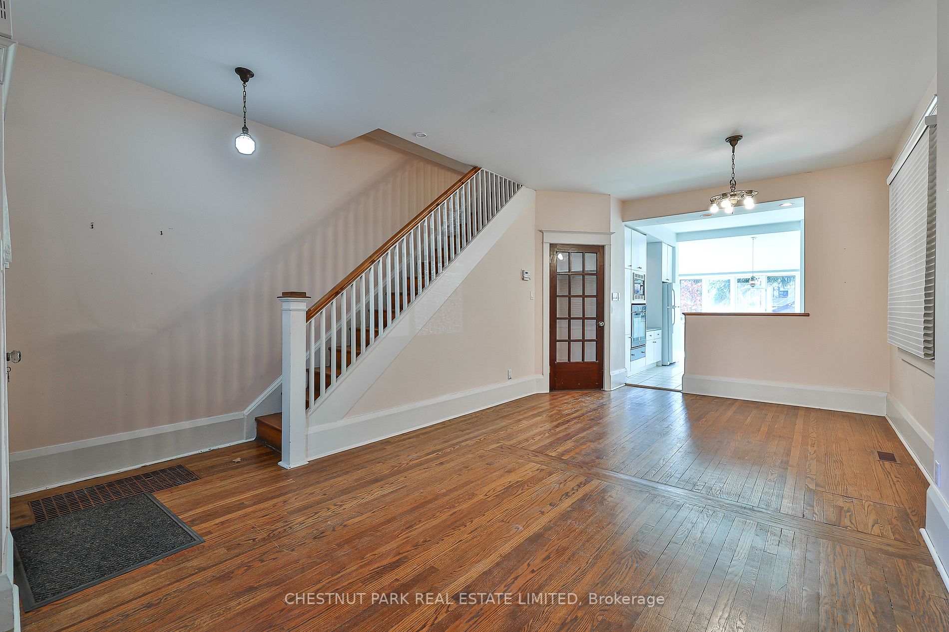 505 Davisville Ave