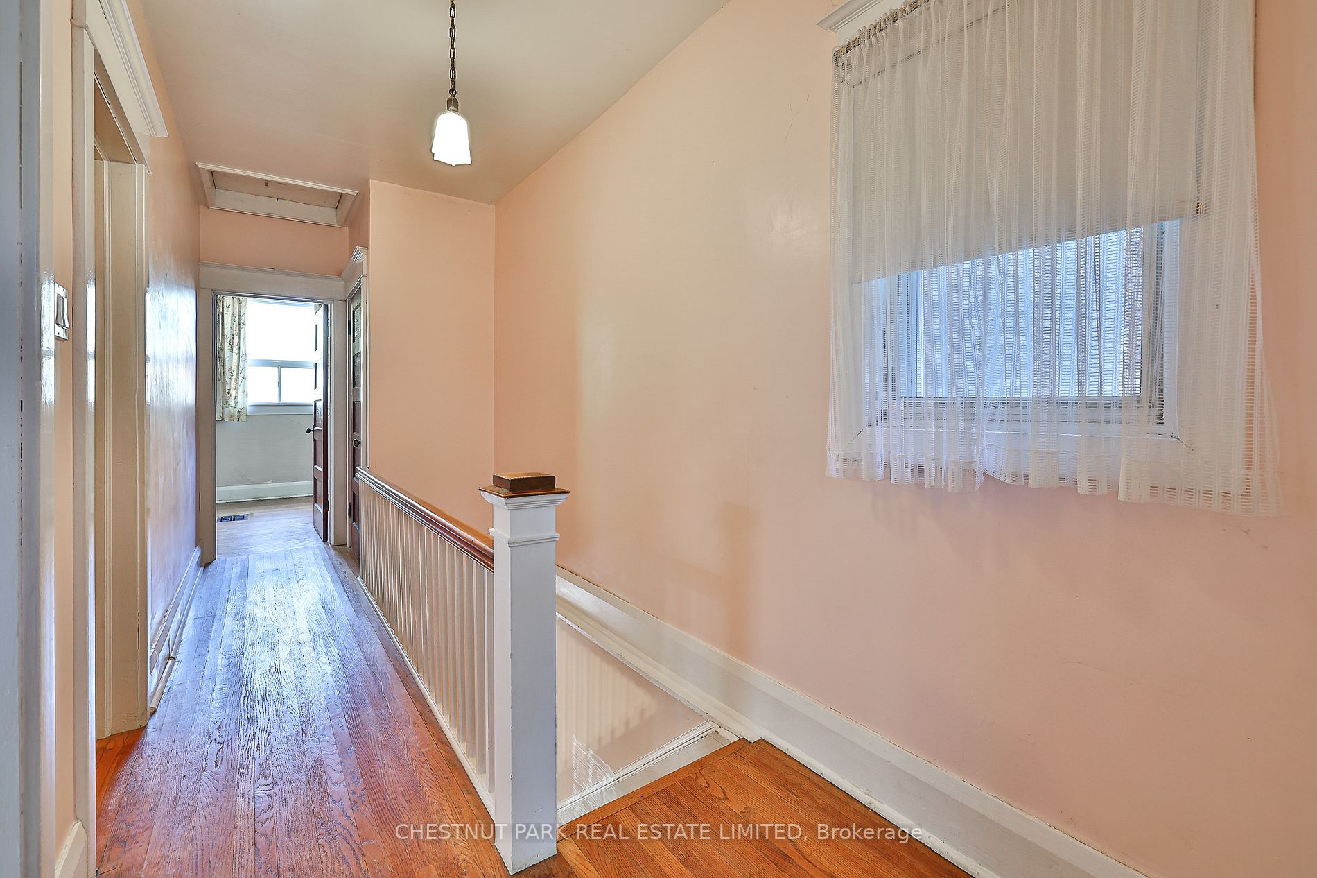505 Davisville Ave