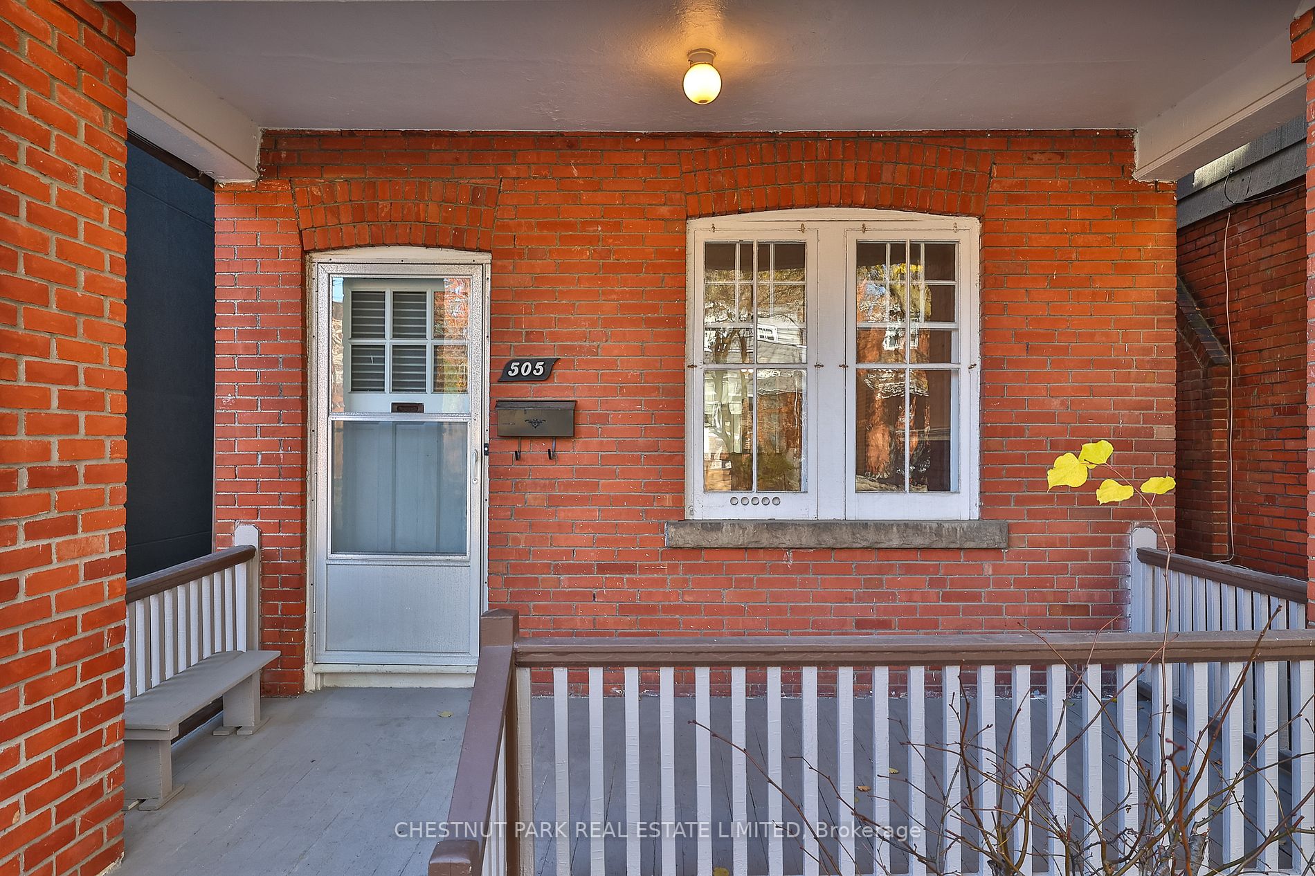 505 Davisville Ave